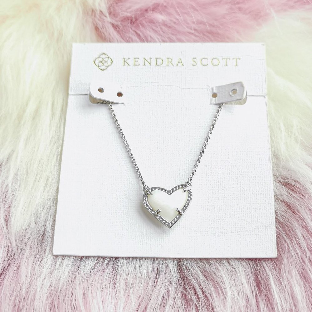 Silver Ari Heart Ivory Mother-Of-Pearl Necklace